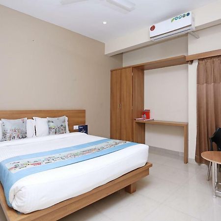 Oyo 6447 Samasth Rooms And Suites Mysore Eksteriør billede