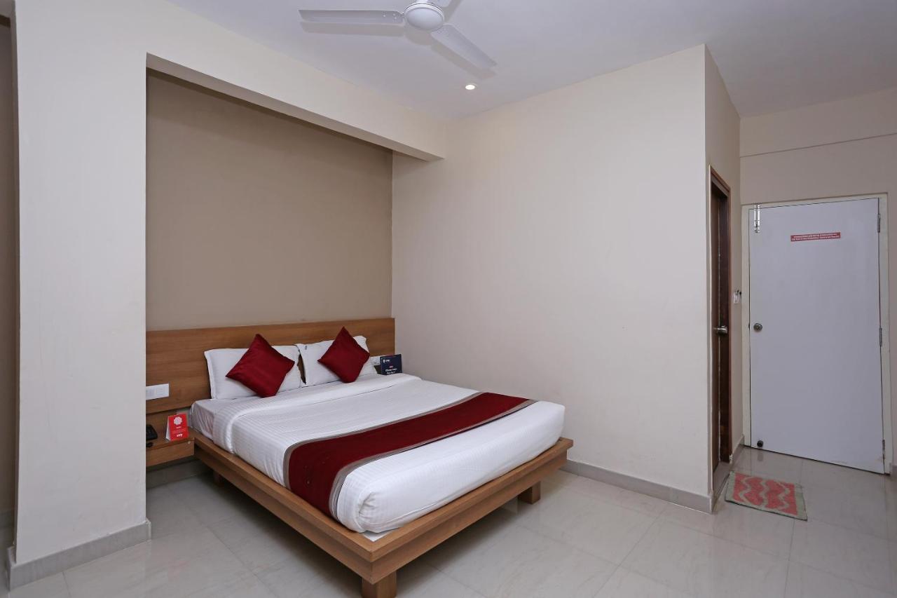 Oyo 6447 Samasth Rooms And Suites Mysore Eksteriør billede