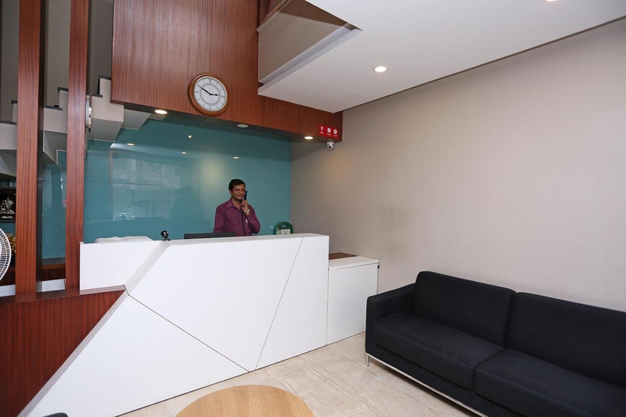 Oyo 6447 Samasth Rooms And Suites Mysore Eksteriør billede