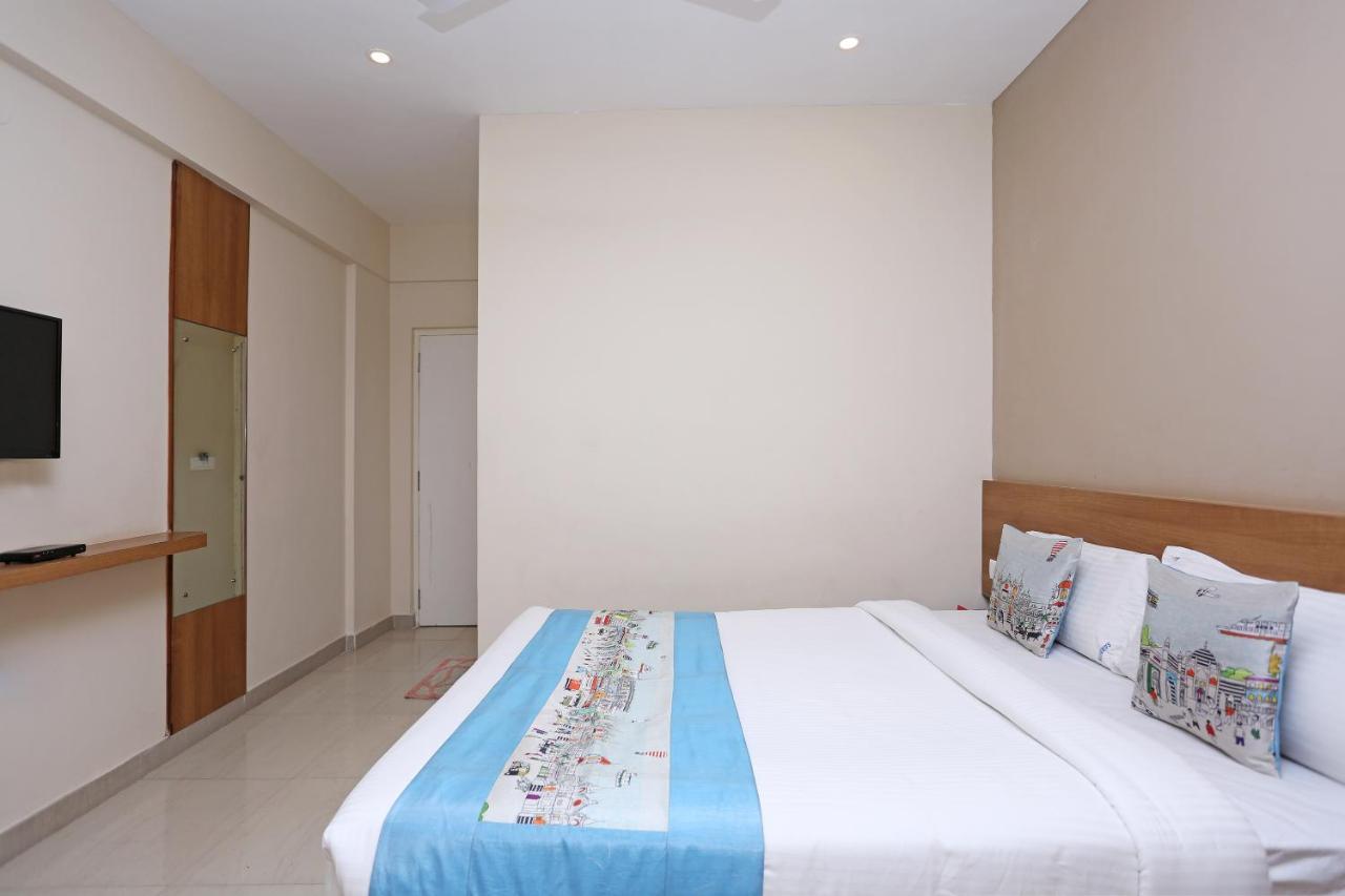 Oyo 6447 Samasth Rooms And Suites Mysore Eksteriør billede